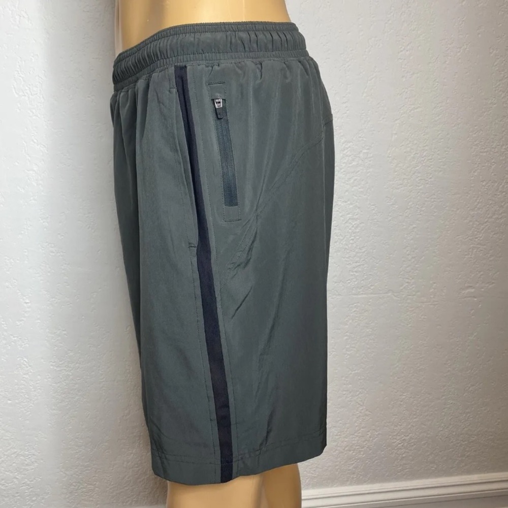Fourlaps Advance Lined Shorts 9" Men’s Size M Gray EUC. - Picture 2 of 12